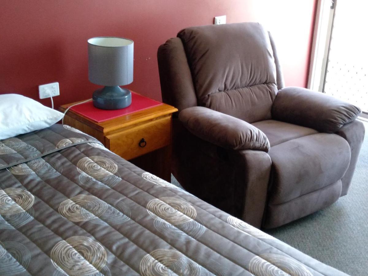 Millicent Motel Extérieur photo